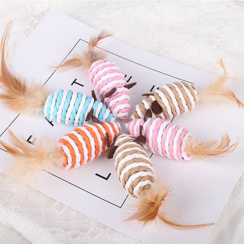 Souris en Corde avec Plumes